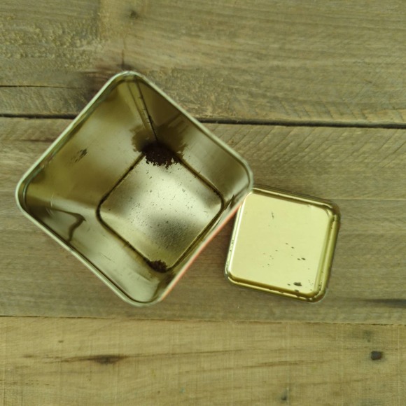 Vintage 1986  Johnson's Antiseptic Baby Powder 100th Anniversary Collectable Tin - Picture 5 of 8